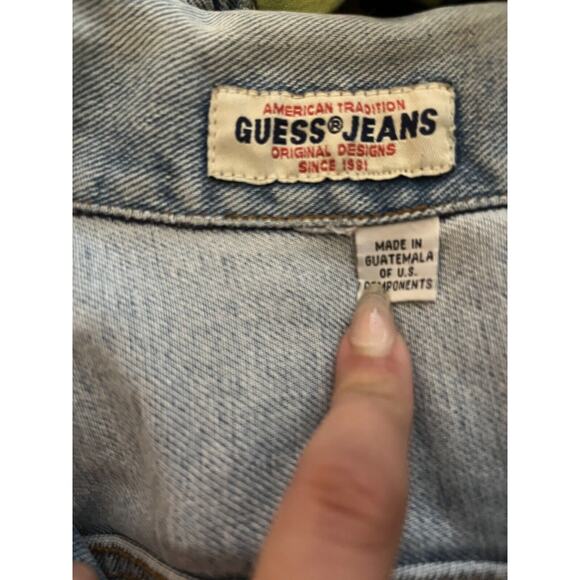 Vintage Guess light blue women's denim jacket with guess logo size - Picture 5 of 6